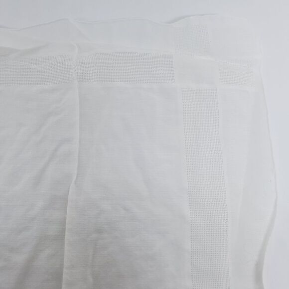 Vintage White Handkerchief  - Picture 9 of 10